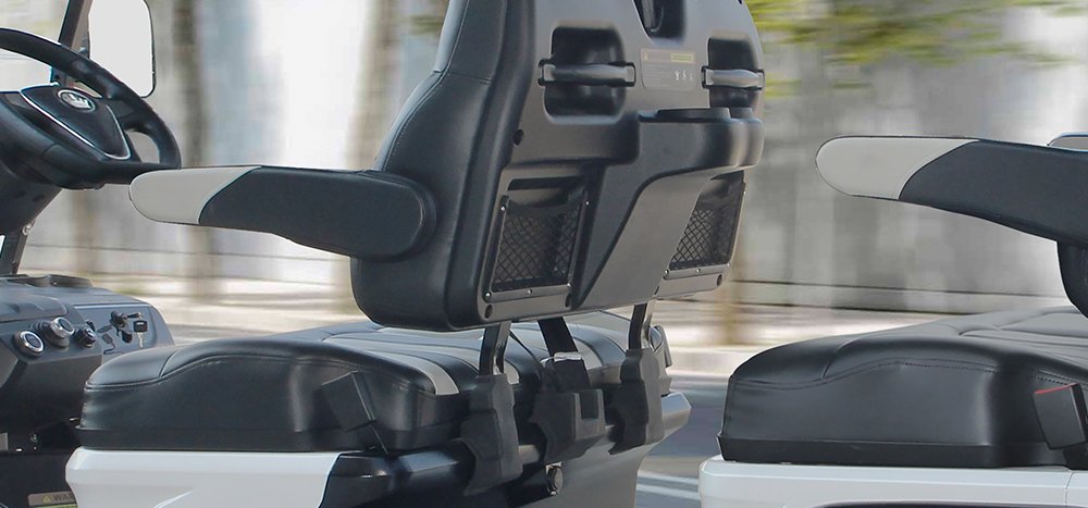 Arctic Gray Evolution D5 Maverick 4 - For Sale at Woody's Golf Carts - Image 7