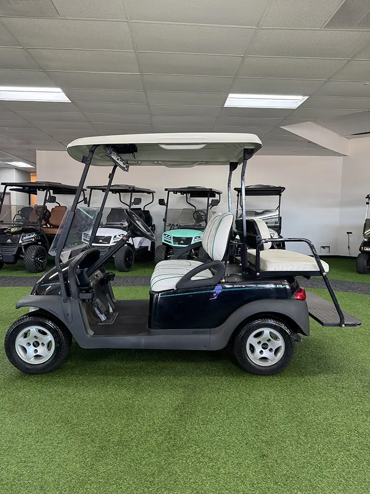 2004 Club Car Precedent Golf Cart - For Sale at Woody's Golf Carts - Image 2